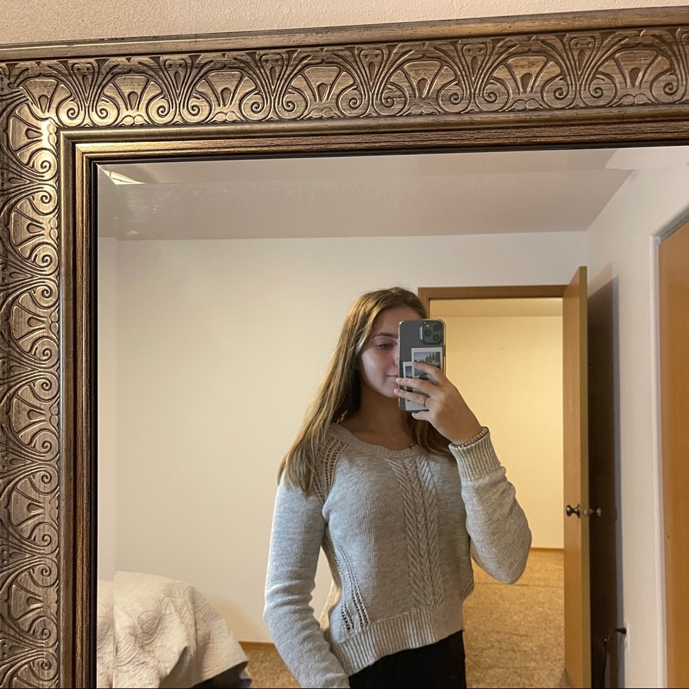 Tan knit Mossimo sweater